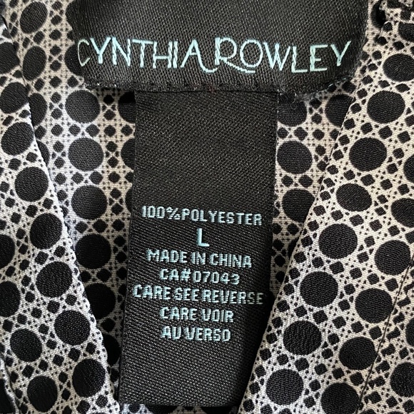 𝅺Cynthia Rowley black and white long sleeve pull over blouse size L - Picture 4 of 4
